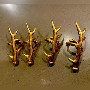 Pottery Barn Set of 4 Napkin Rings